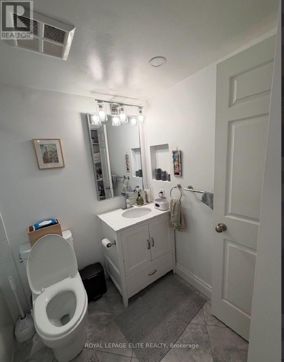 820 - 711 Bay Street, Toronto, Ontario  M5G 2J8 - Photo 14 - C13540312