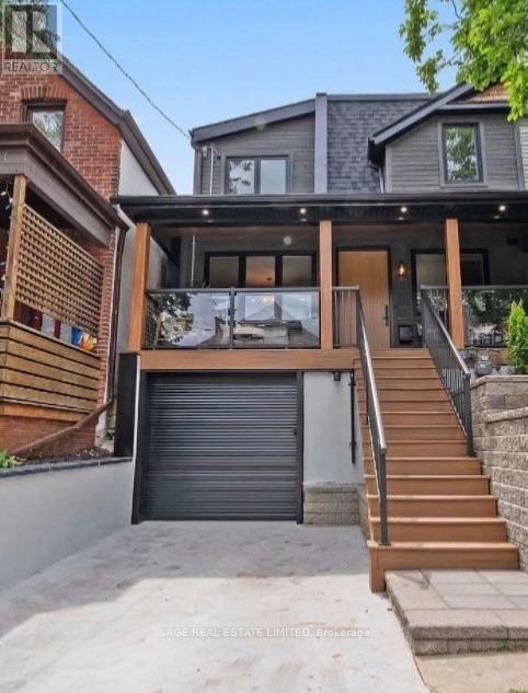 116 LEE AVENUE, Toronto, Ontario