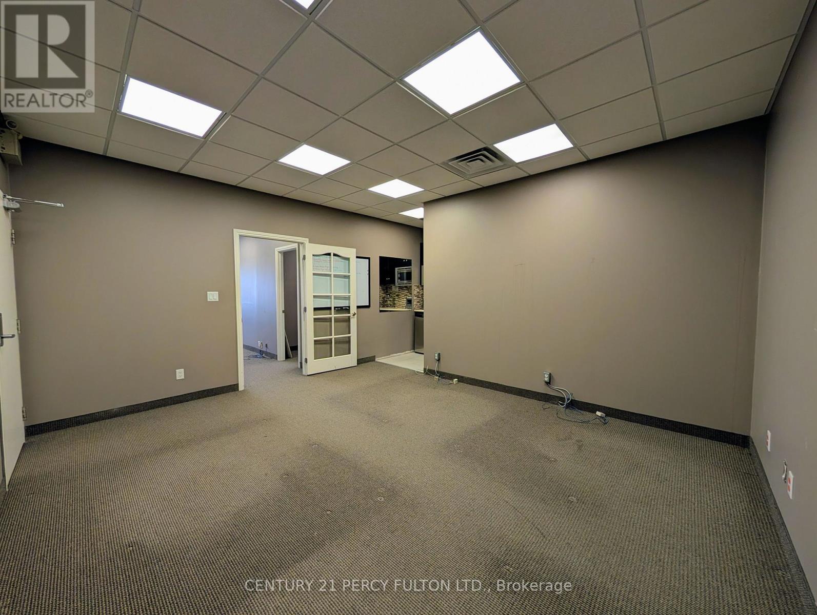 211 - 2913 Kennedy Road, Toronto (Milliken), Ontario  M1V 1S8 - Photo 3 - E13540406