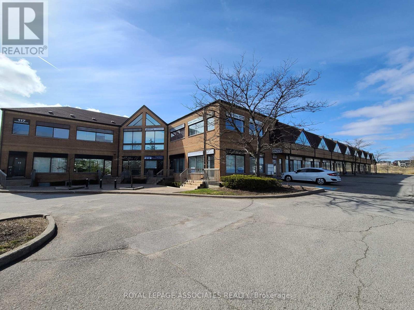 11 - 117 Ringwood Drive, Whitchurch-Stouffville, Ontario  L4A 8C1 - Photo 1 - N13540358