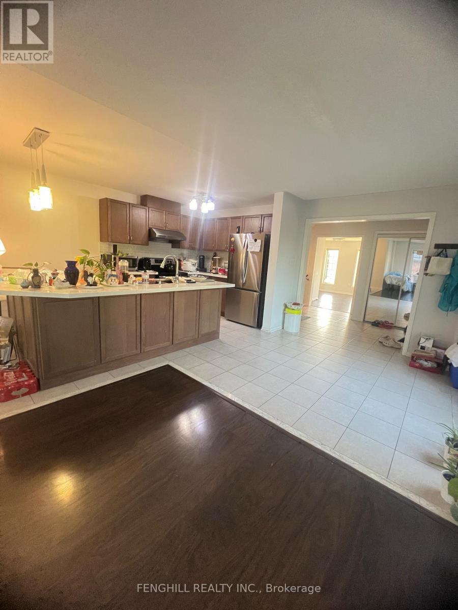 1075 Bur Oak Avenue, Markham, Ontario  L6E 1G8 - Photo 3 - N13540476