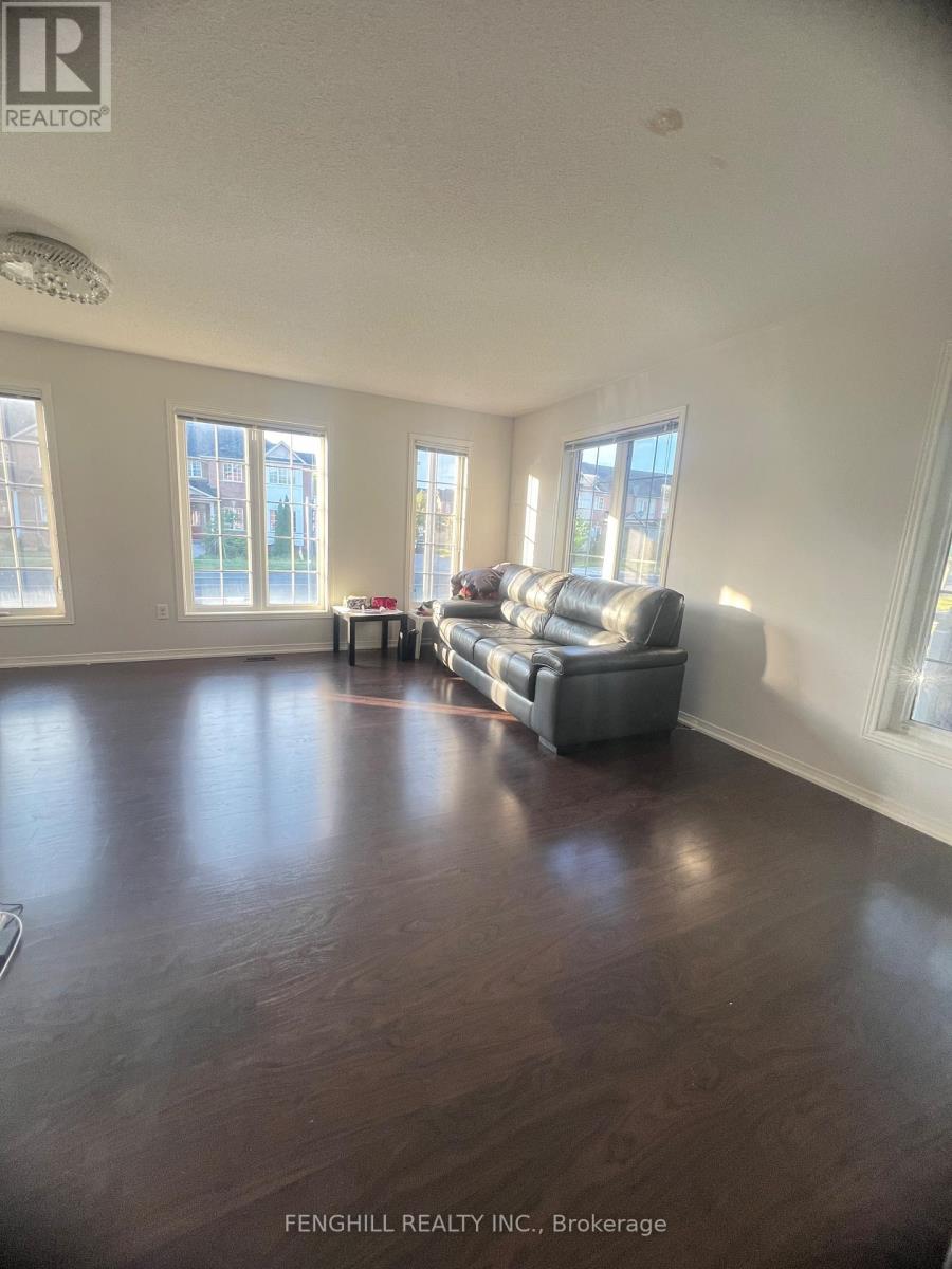1075 Bur Oak Avenue, Markham, Ontario  L6E 1G8 - Photo 4 - N13540476
