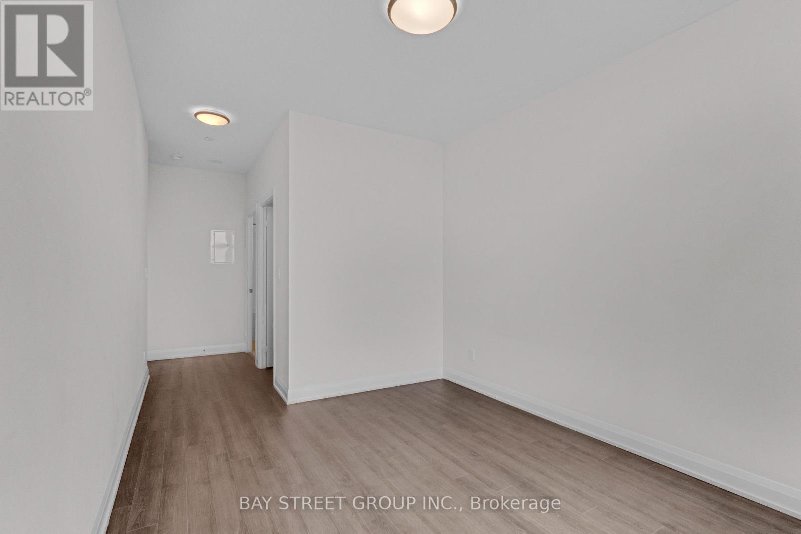 Ph 03 - 15 Water Walk Drive, Markham, Ontario  L6G 0G2 - Photo 17 - N13424878