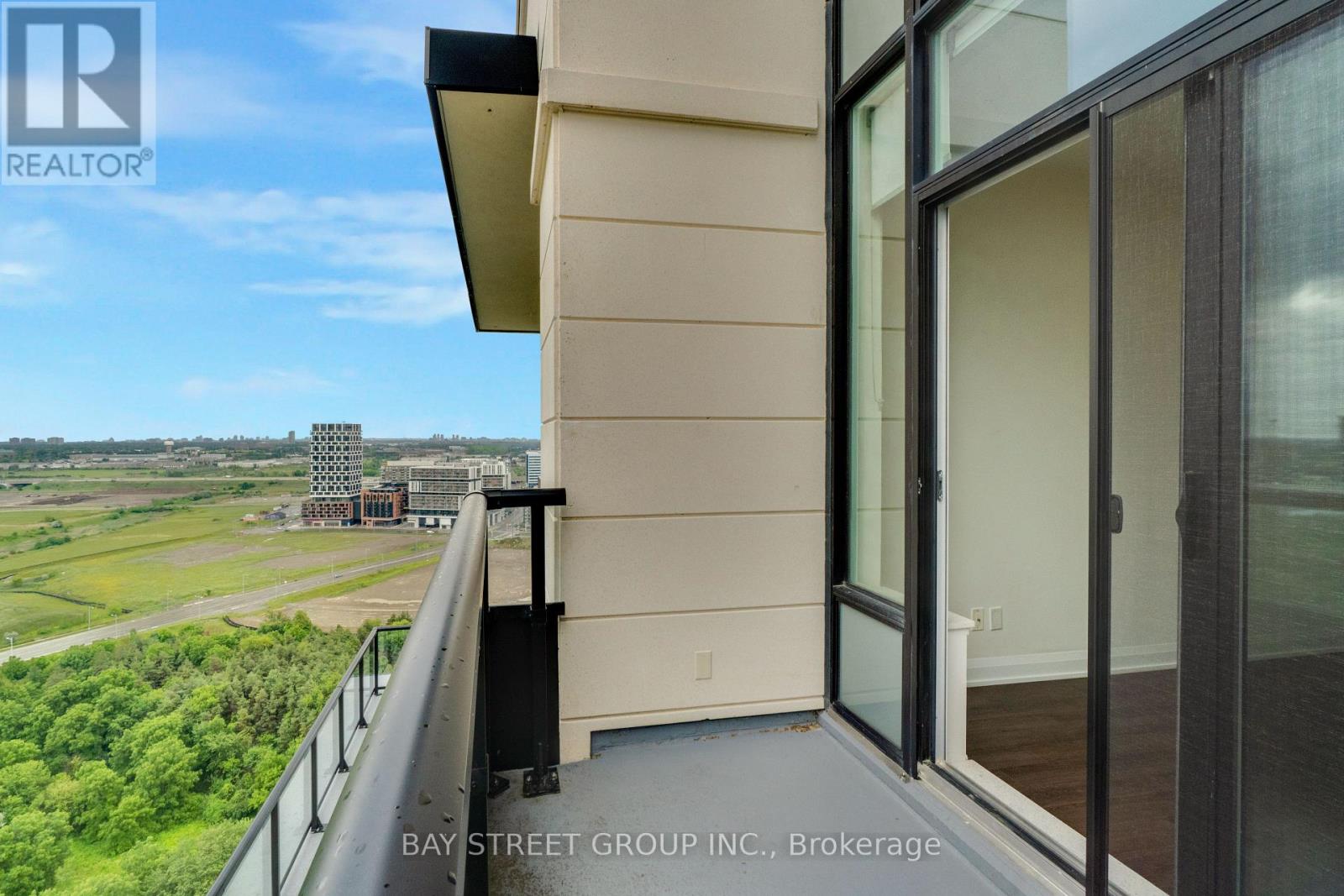 Ph 03 - 15 Water Walk Drive, Markham, Ontario  L6G 0G2 - Photo 23 - N13424878
