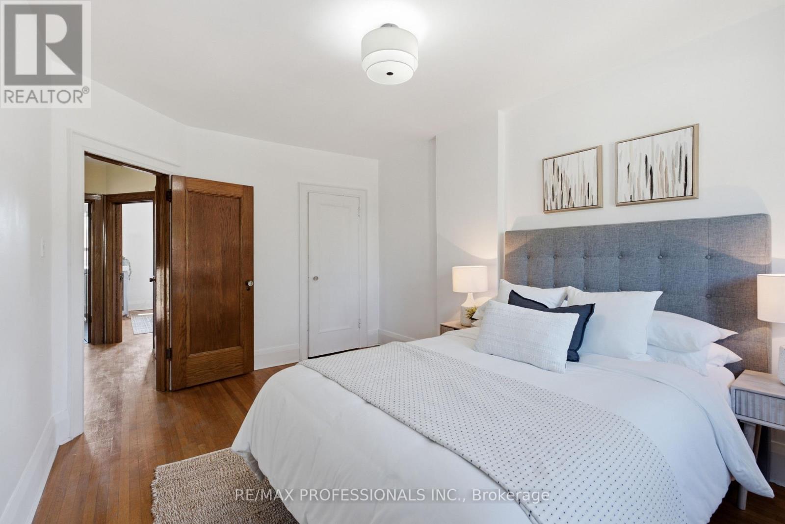 45 Glendonwynne Road, Toronto, Ontario  M6P 3E5 - Photo 26 - W13540276