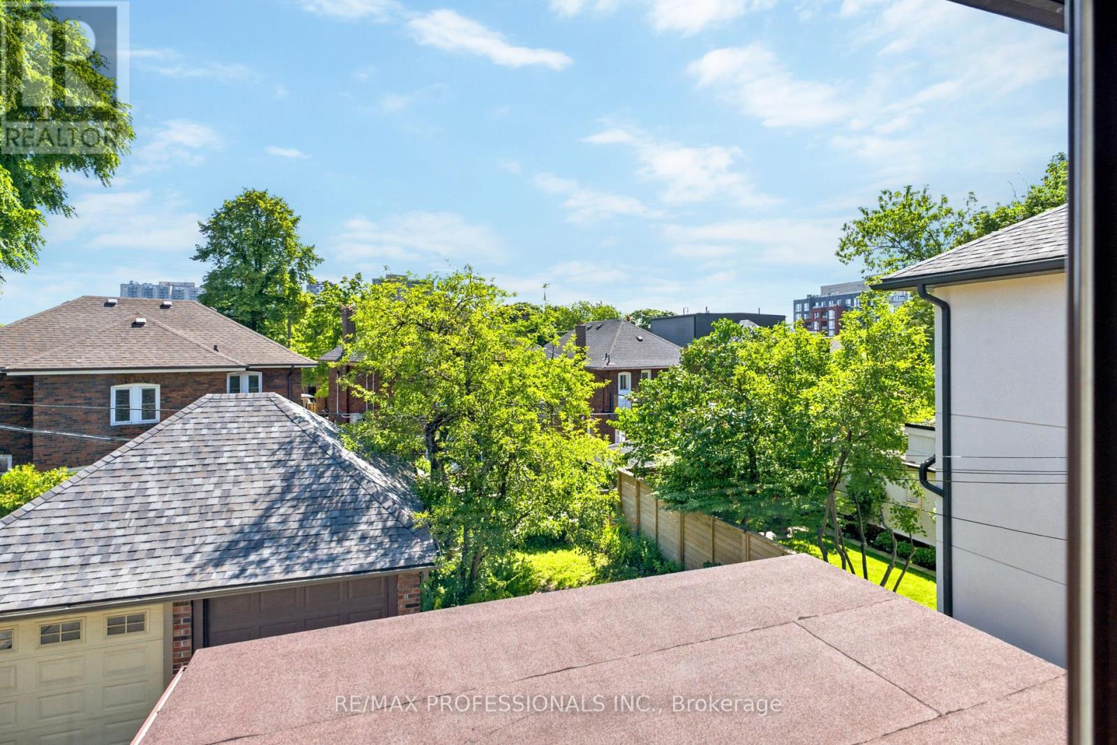 45 Glendonwynne Road, Toronto, Ontario  M6P 3E5 - Photo 38 - W13540276