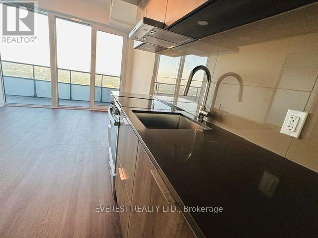 6512 - 448 Burnhamthorpe Road W, Mississauga, Ontario  L4W 2A6 - Photo 17 - W13540310