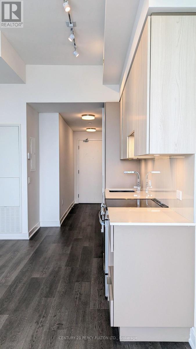 3008 - 3900 Confederation Parkway, Mississauga, Ontario L5B 0M3 - Photo 17 - W13540328