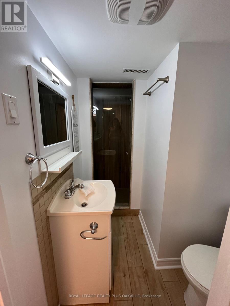 Lower - 3576 Ash Row, Mississauga, Ontario  L5L 1K4 - Photo 9 - W13540432