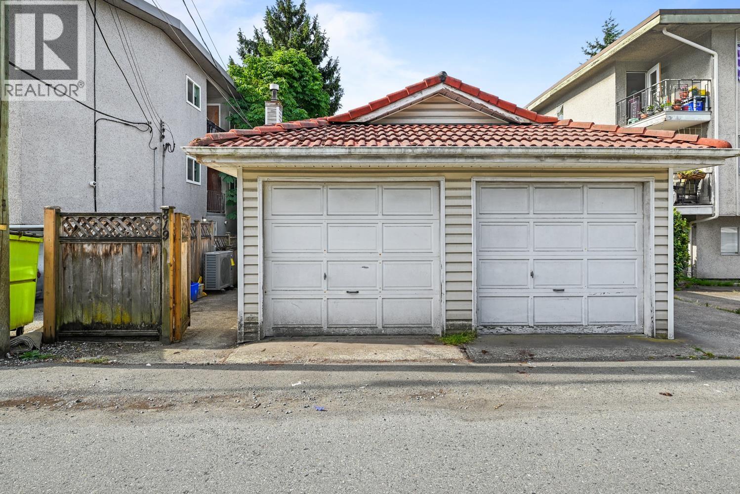 819 W 70th Avenue, Vancouver, British Columbia  V6P 2X5 - Photo 25 - R3144223