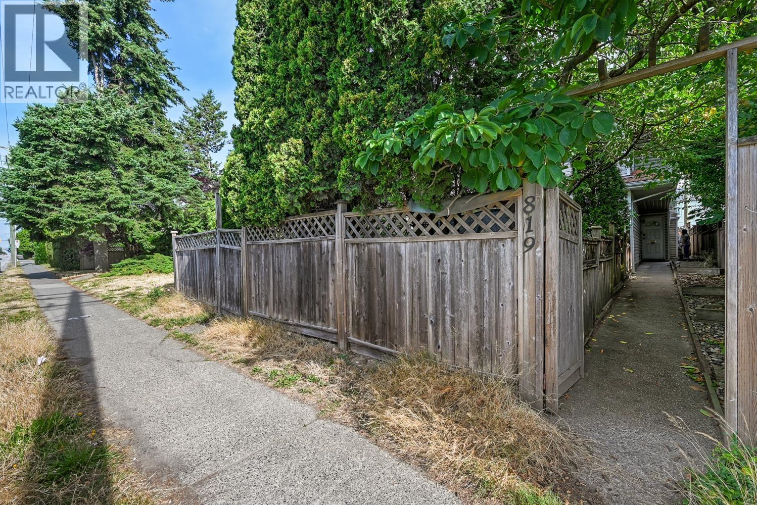 819 W 70th Avenue, Vancouver, British Columbia  V6P 2X5 - Photo 29 - R3144223