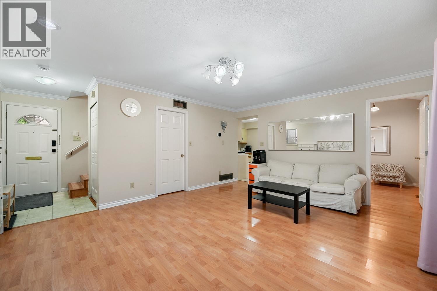 819 W 70th Avenue, Vancouver, British Columbia  V6P 2X5 - Photo 1 - R3144223