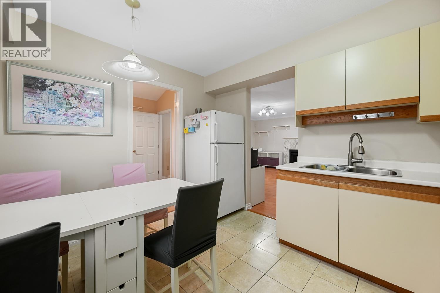 819 W 70th Avenue, Vancouver, British Columbia  V6P 2X5 - Photo 10 - R3144223