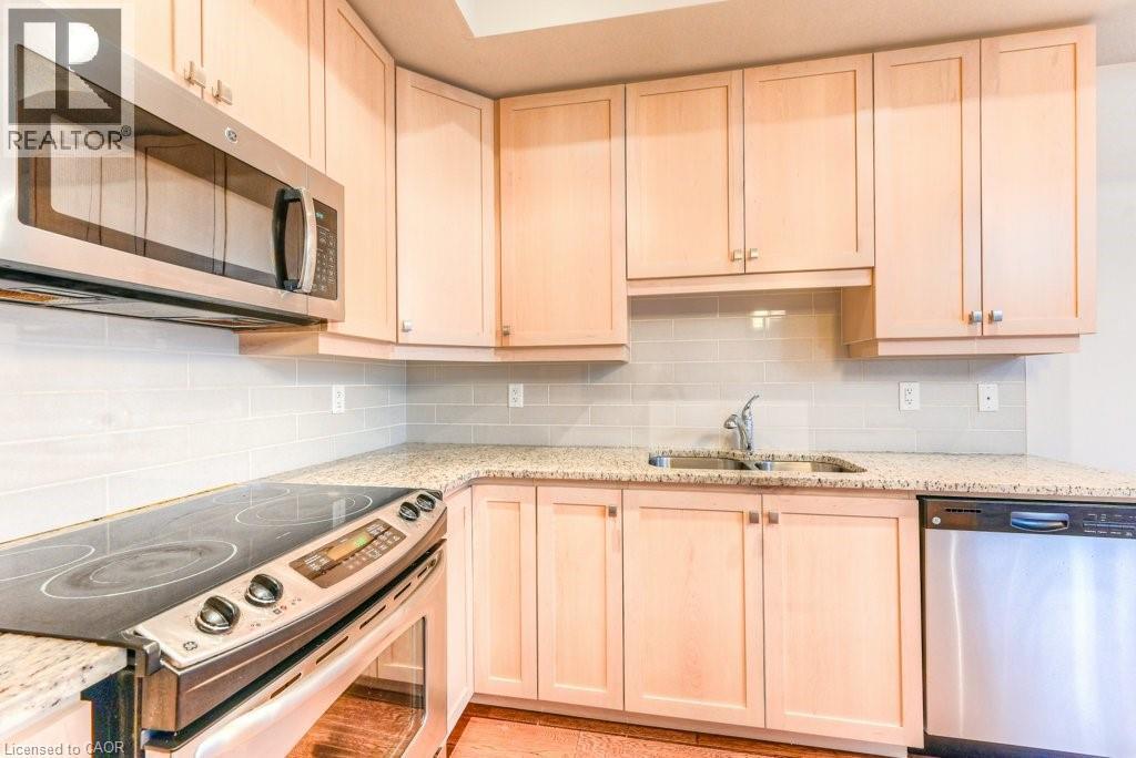 73 Robert Peel Road, Kitchener, Ontario  N2H 0B6 - Photo 15 - 40844801