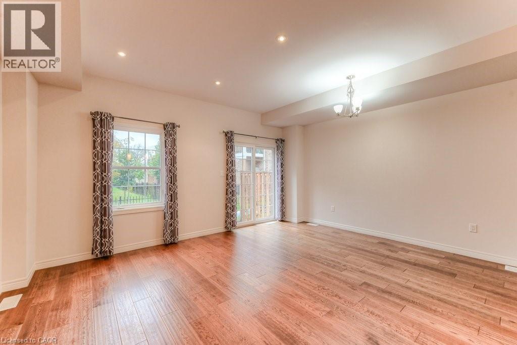 73 Robert Peel Road, Kitchener, Ontario  N2H 0B6 - Photo 16 - 40844801