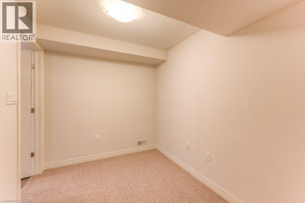 73 Robert Peel Road, Kitchener, Ontario  N2H 0B6 - Photo 31 - 40844801