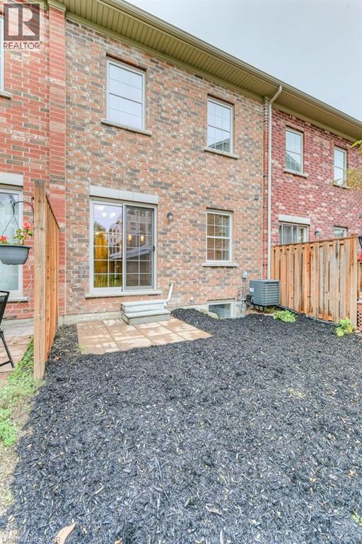 73 Robert Peel Road, Kitchener, Ontario  N2H 0B6 - Photo 38 - 40844801