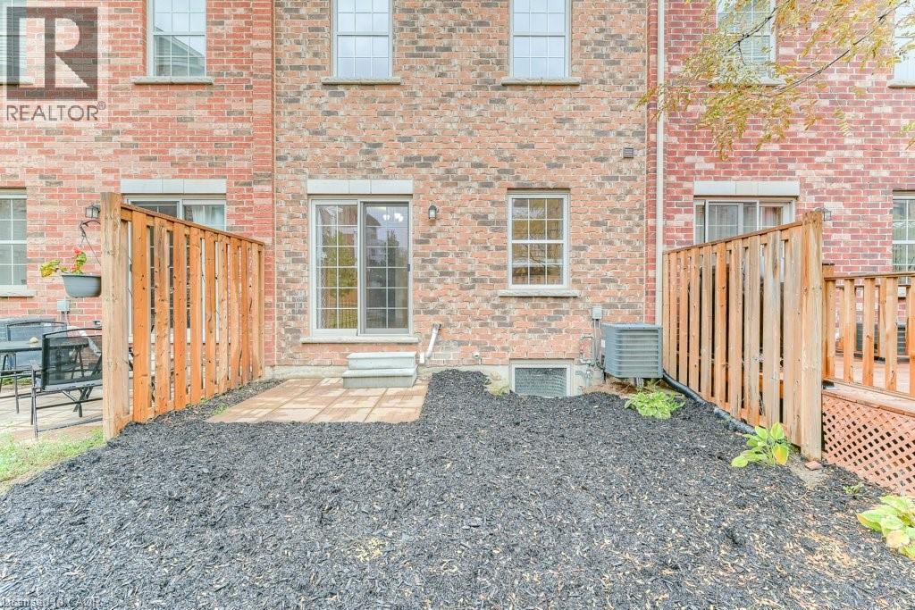 73 Robert Peel Road, Kitchener, Ontario  N2H 0B6 - Photo 39 - 40844801