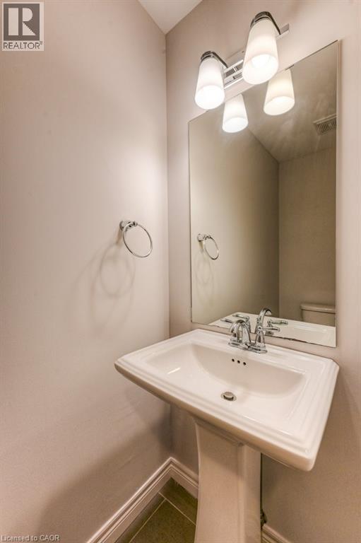 73 Robert Peel Road, Kitchener, Ontario  N2H 0B6 - Photo 9 - 40844801