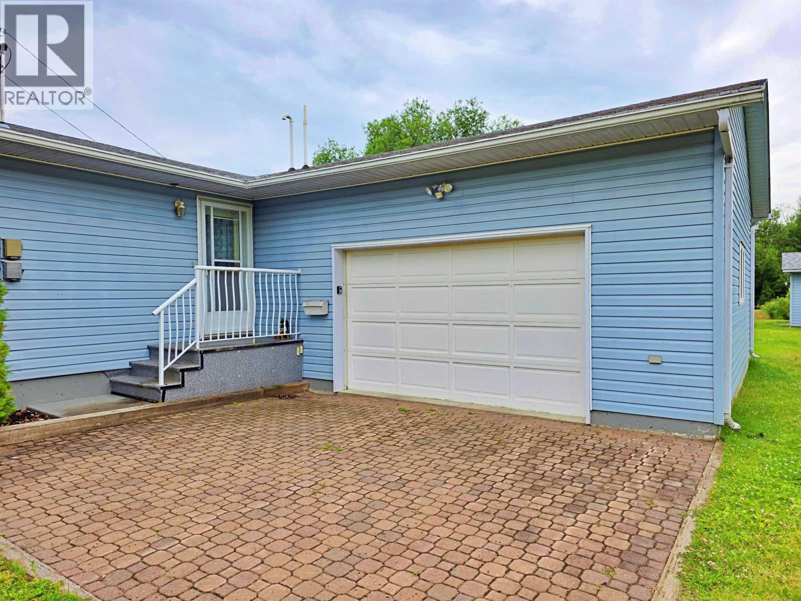 2165 Basalt Avenue, Quesnel, British Columbia  V2J 4N5 - Photo 26 - R3143855