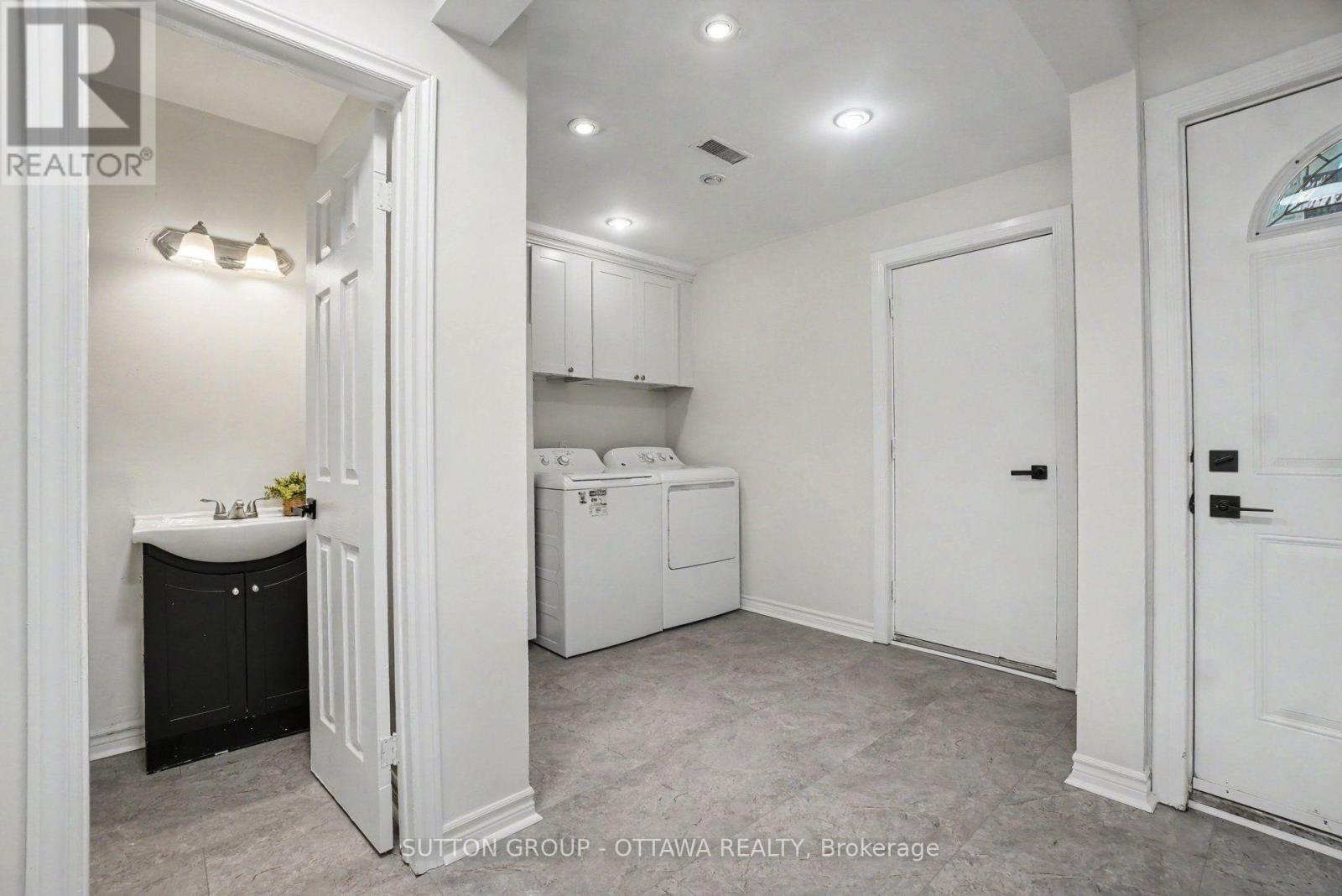 1833 Brousseau Crescent, Ottawa, Ontario  K1C 2Y5 - Photo 3 - X13540530