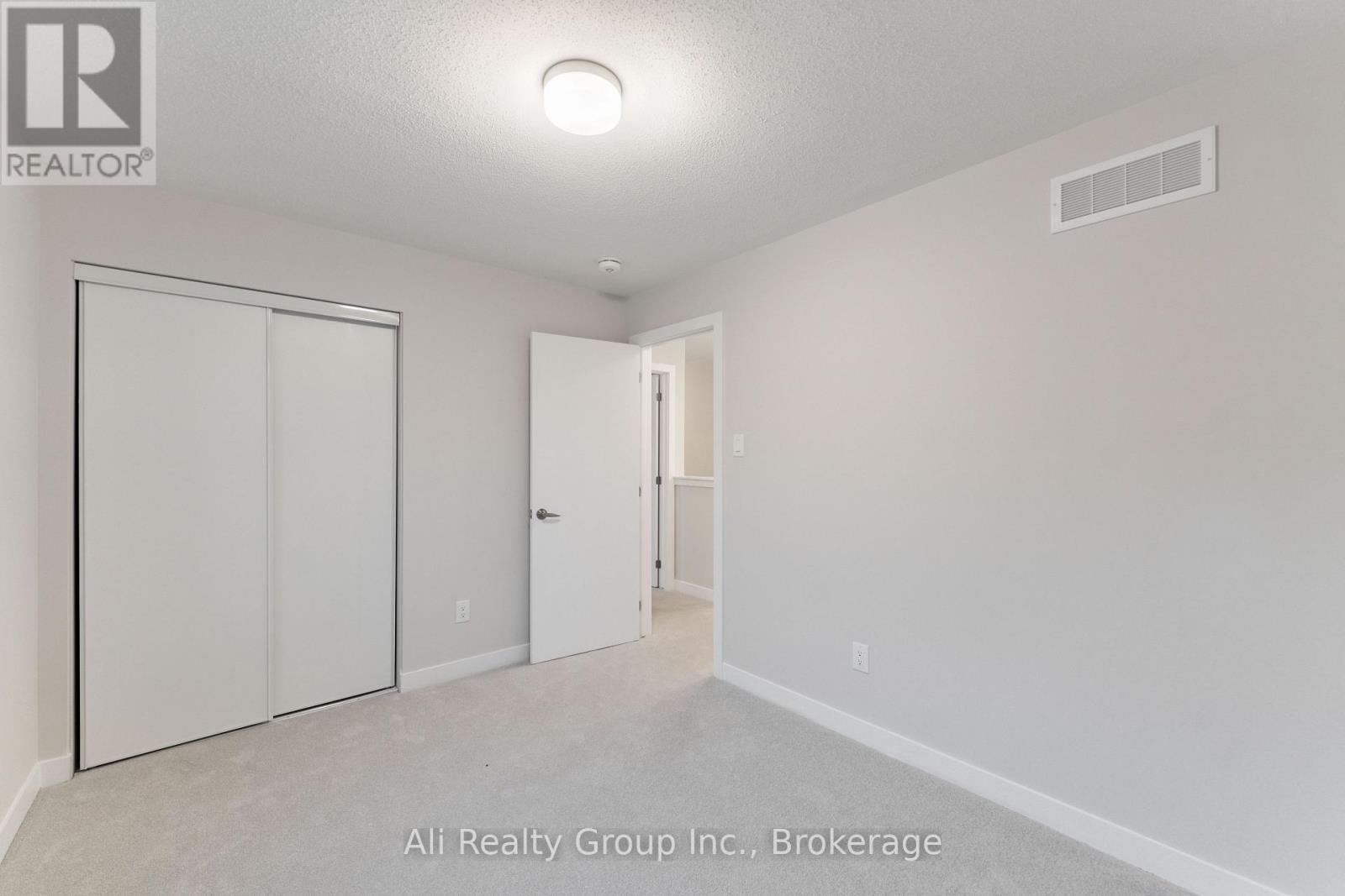 242 Falsetto Street, Ottawa, Ontario  K1W 0S2 - Photo 28 - X13540572
