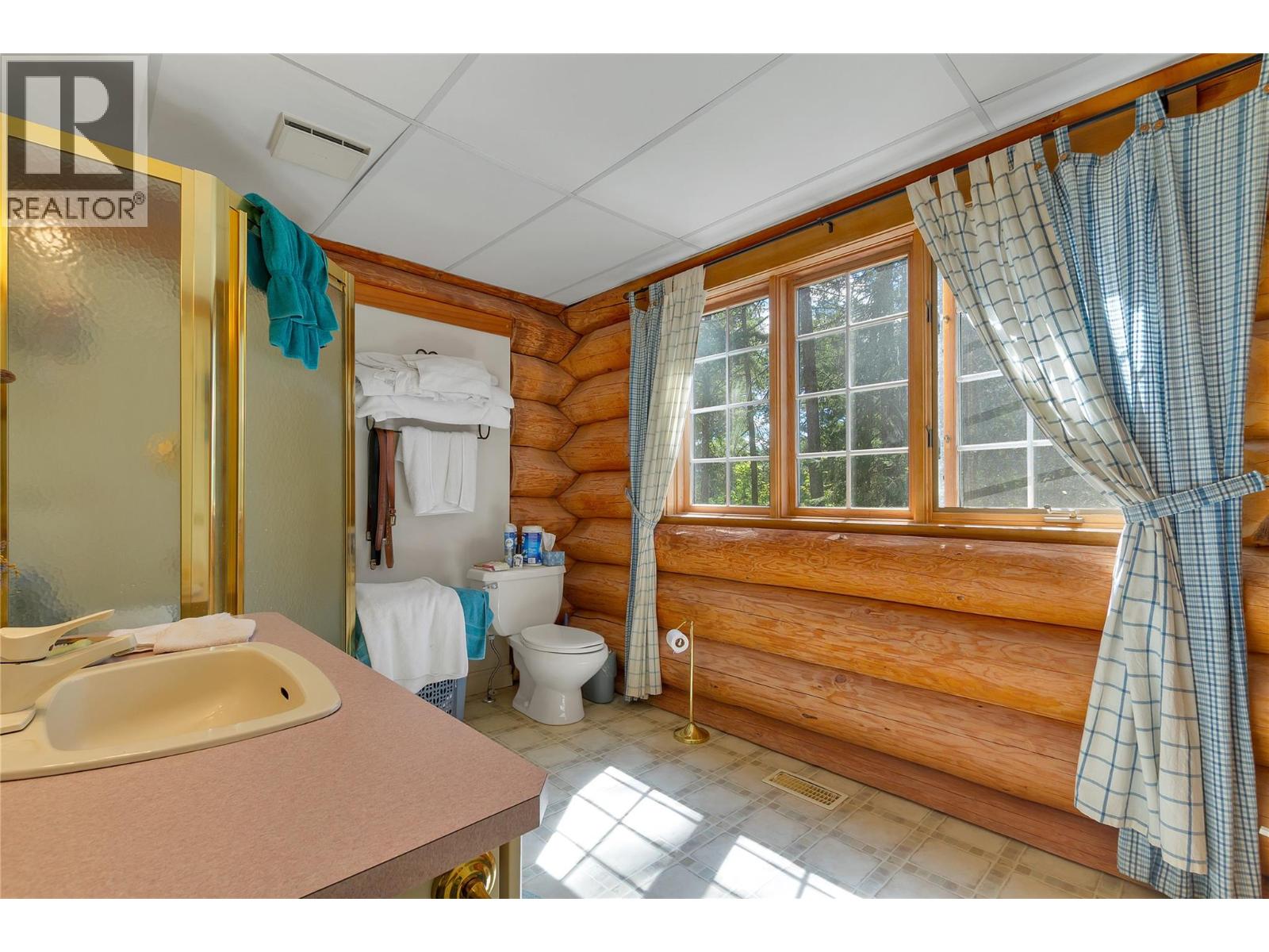 7804 Silver Star Road, Vernon, British Columbia  V1B 3N2 - Photo 32 - 10393698
