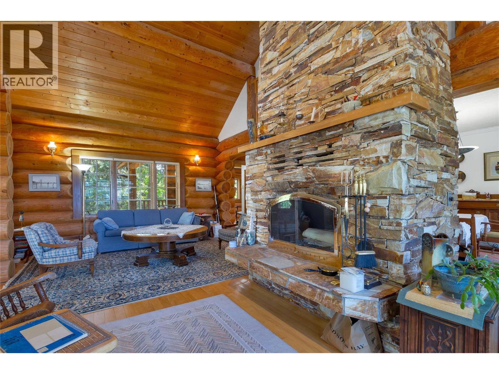 7804 Silver Star Road, Vernon, British Columbia  V1B 3N2 - Photo 13 - 10393698