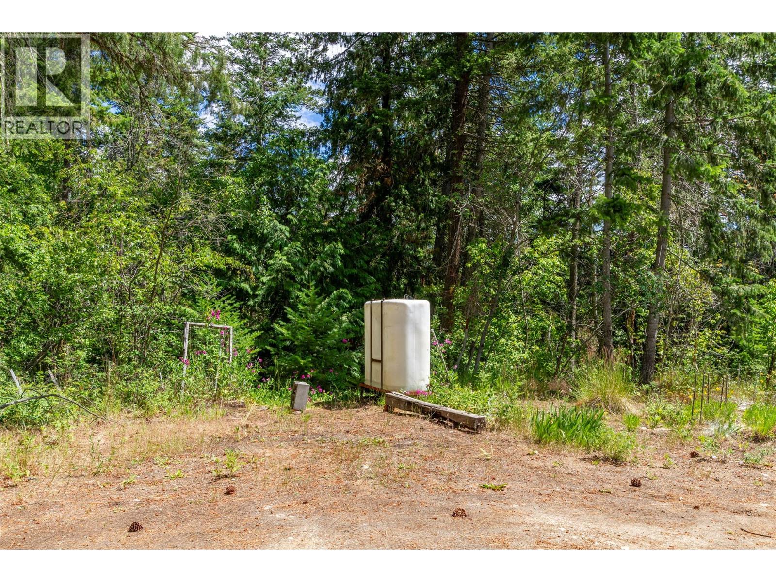 7804 Silver Star Road, Vernon, British Columbia  V1B 3N2 - Photo 96 - 10393698
