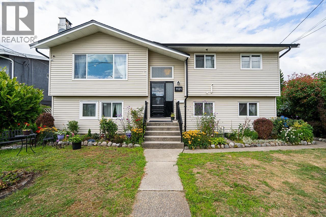 1121 Prairie Avenue, Port Coquitlam, British Columbia  V3B 1S7 - Photo 2 - R3144287