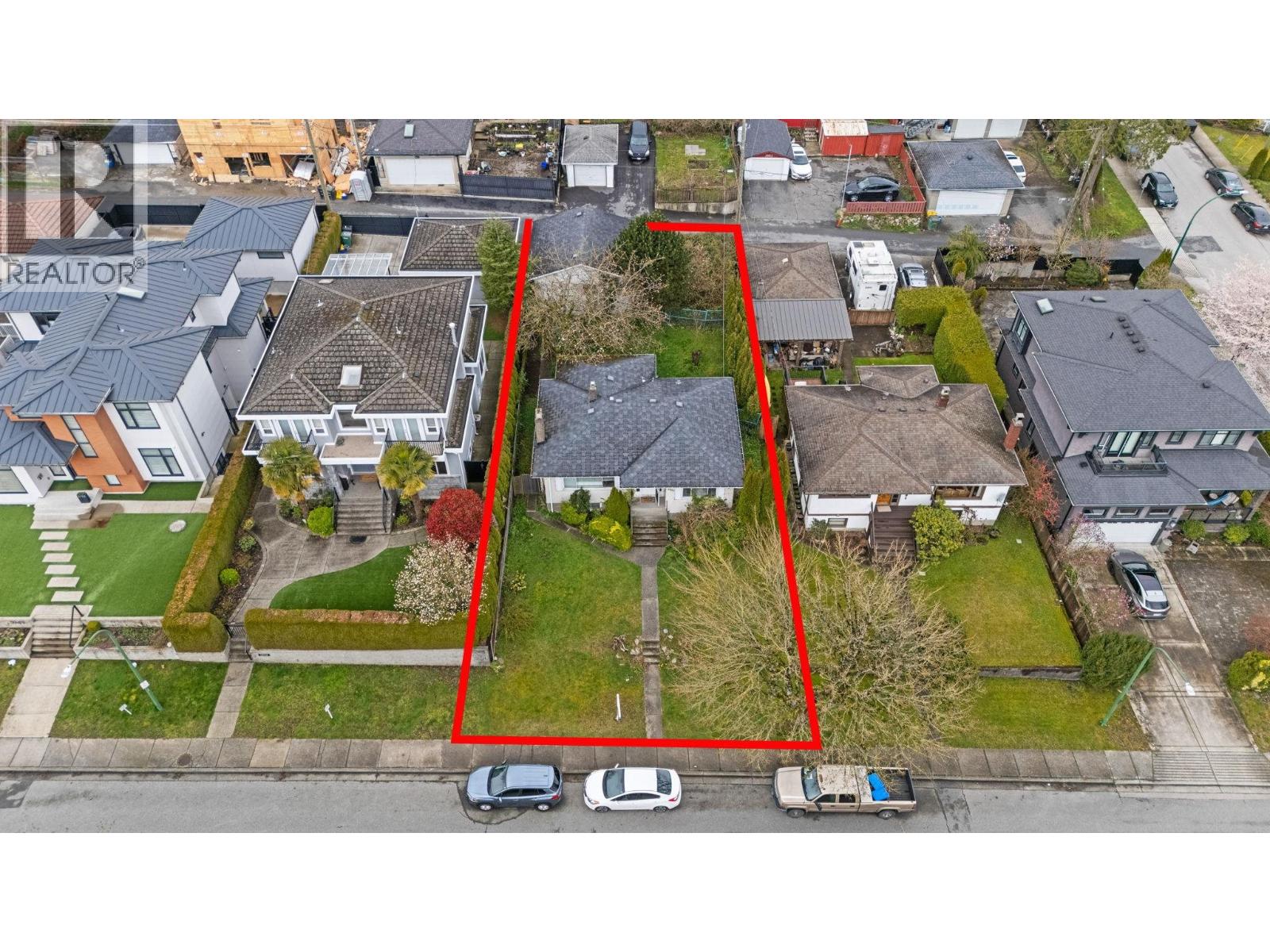 3977 Forest Street, Burnaby, British Columbia  V5G 1W7 - Photo 5 - R3144303