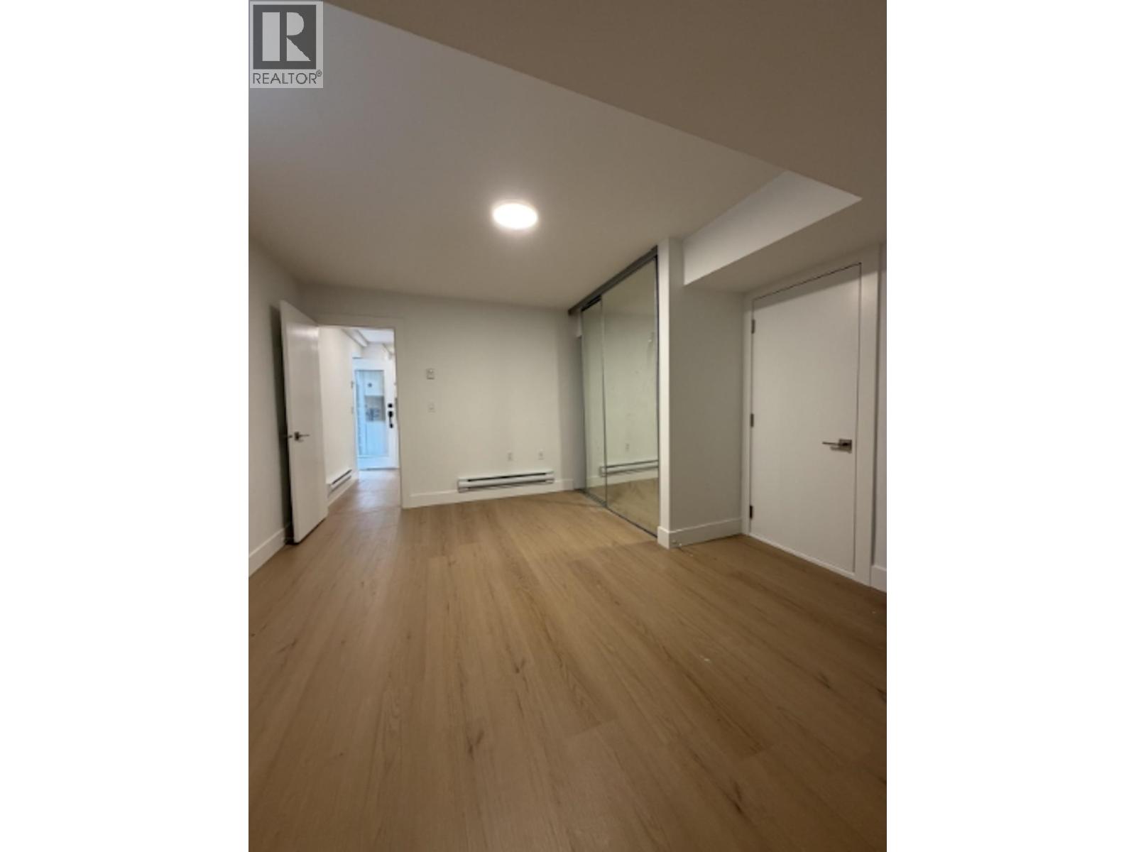 1631 Emerson Court, North Vancouver, British Columbia  V7H 2Y6 - Photo 10 - R3144317