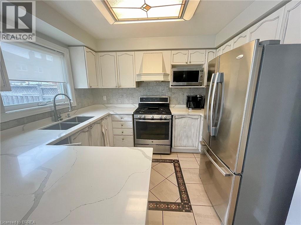 30 Hollybush Street, Brampton, Ontario  L6R 1A5 - Photo 50 - 40841222
