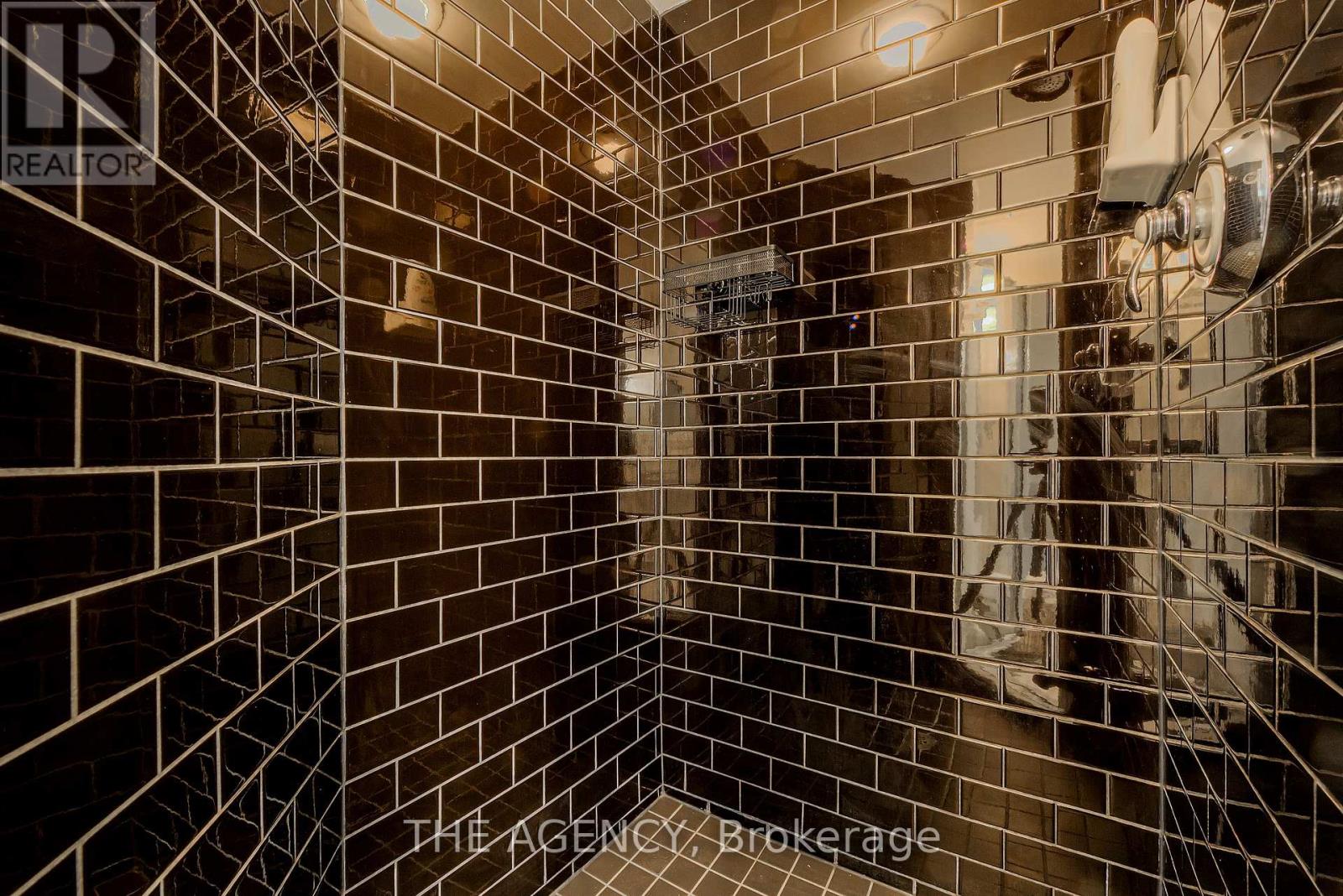 208 - 219 Fort York Boulevard, Toronto, Ontario M5V 1B1 - Photo 29 - C13540542