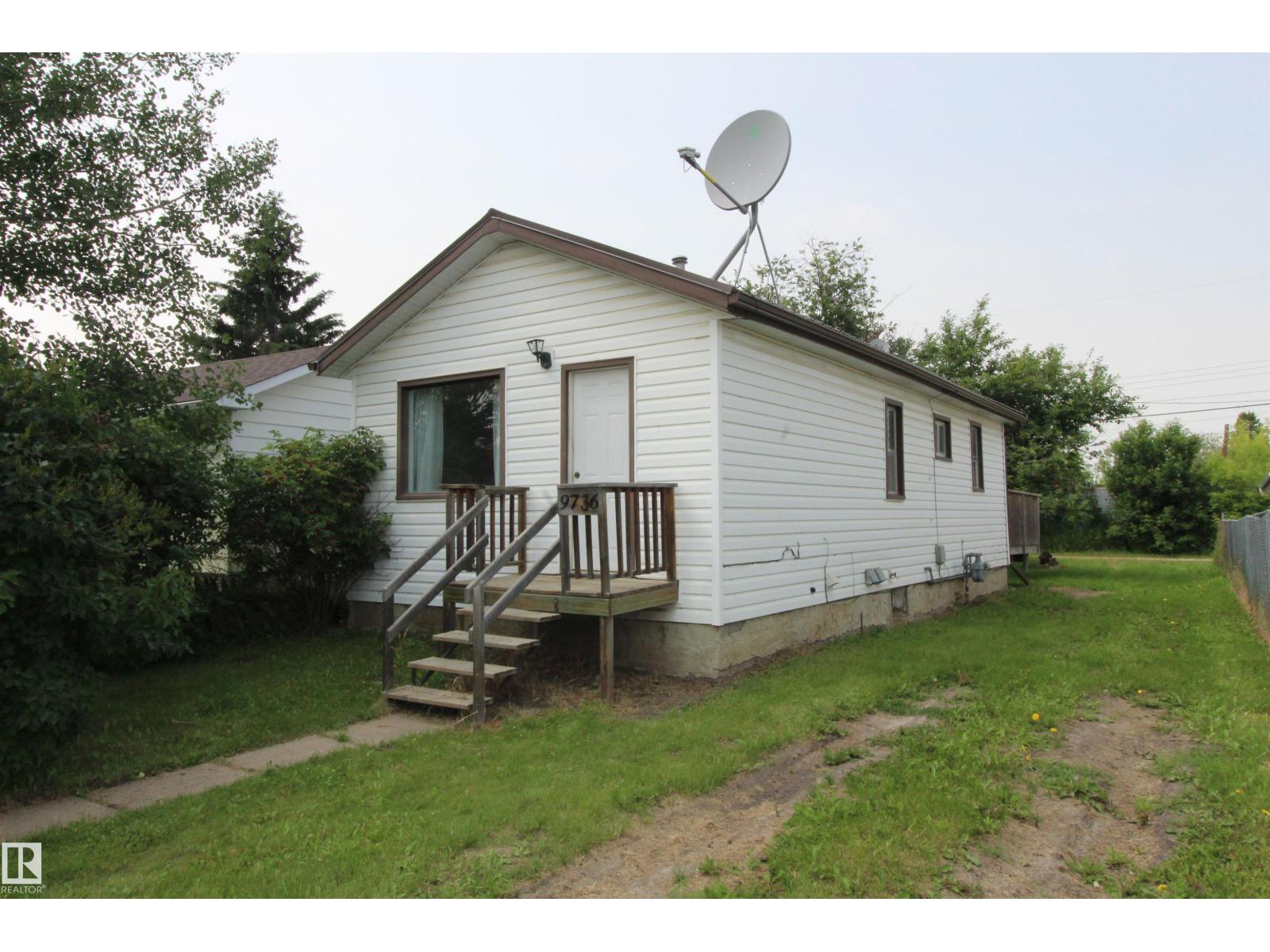 9736 107 ST, Westlock