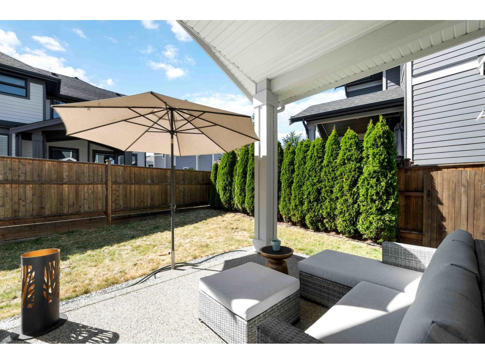 16750 Edgewood Drive, Surrey, British Columbia  V3Z 9X9 - Photo 6 - R3144237