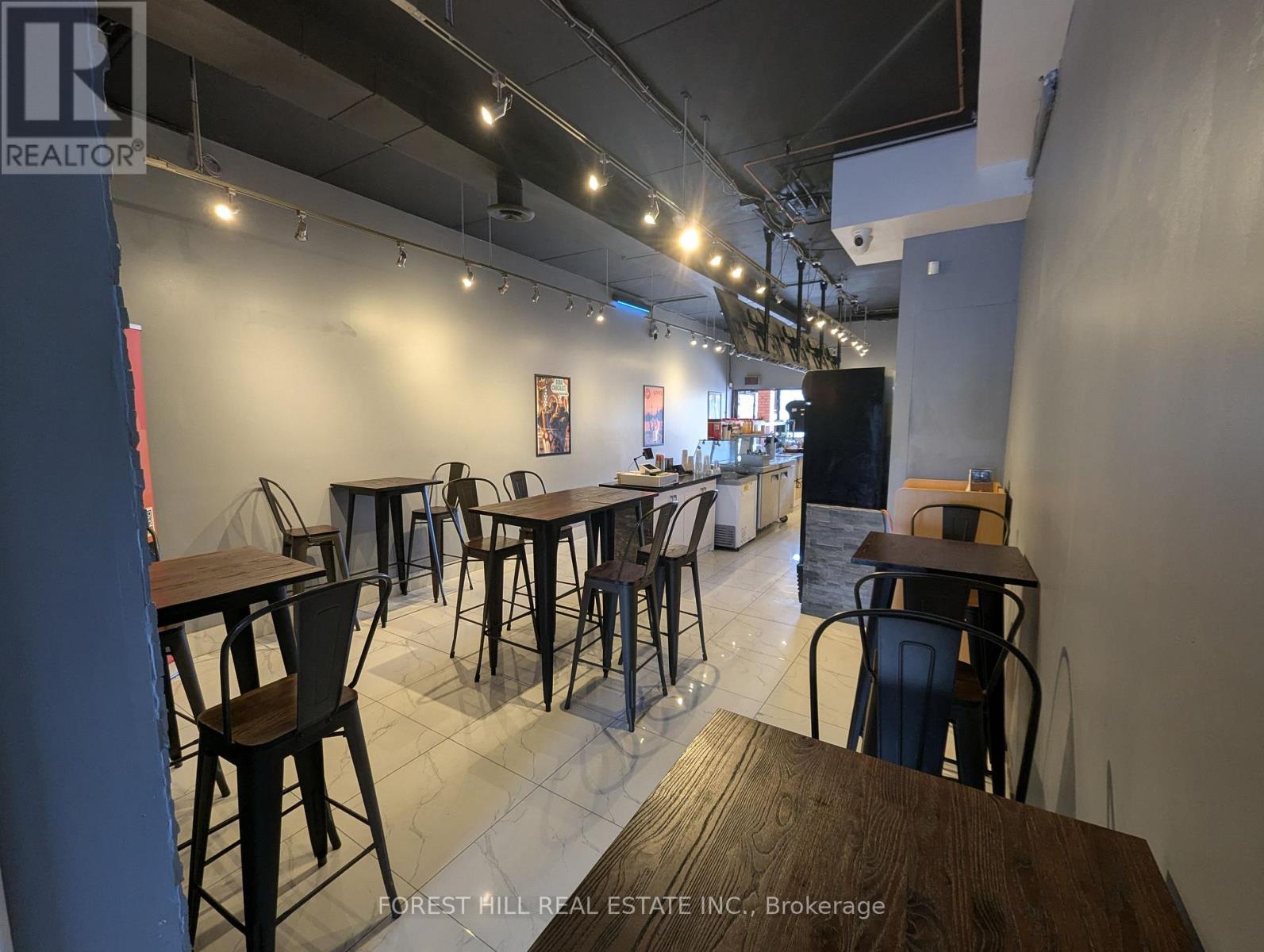 6 - 245 Queen Street S, Mississauga, Ontario  L5M 1L7 - Photo 19 - W13540486