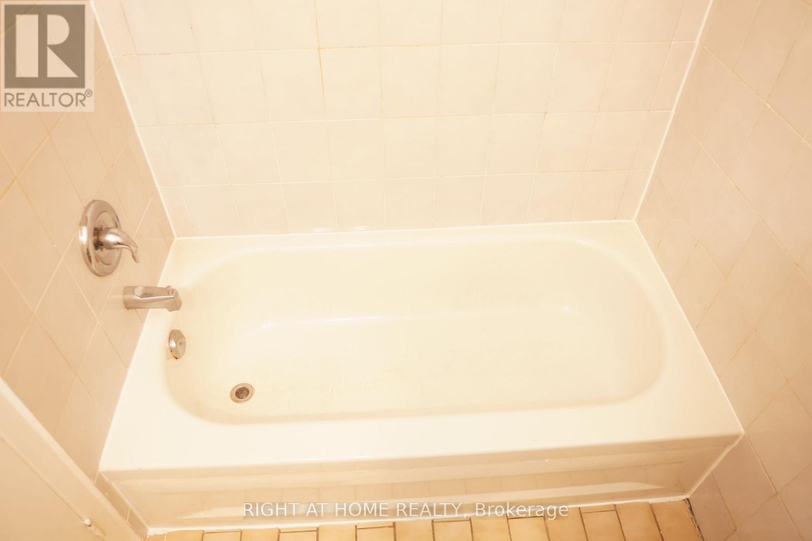 3 - 41 Northgate Drive, Toronto, Ontario  M3K 1R3 - Photo 14 - W13540540