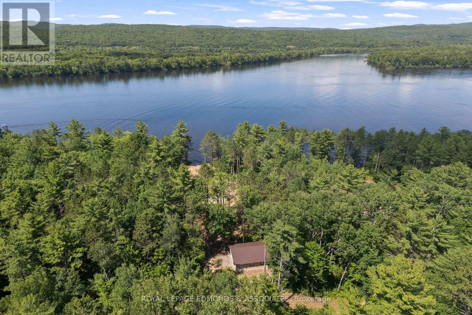 290 Hennessy Trail, Whitewater Region, Ontario  K0J 2L0 - Photo 25 - X13074384