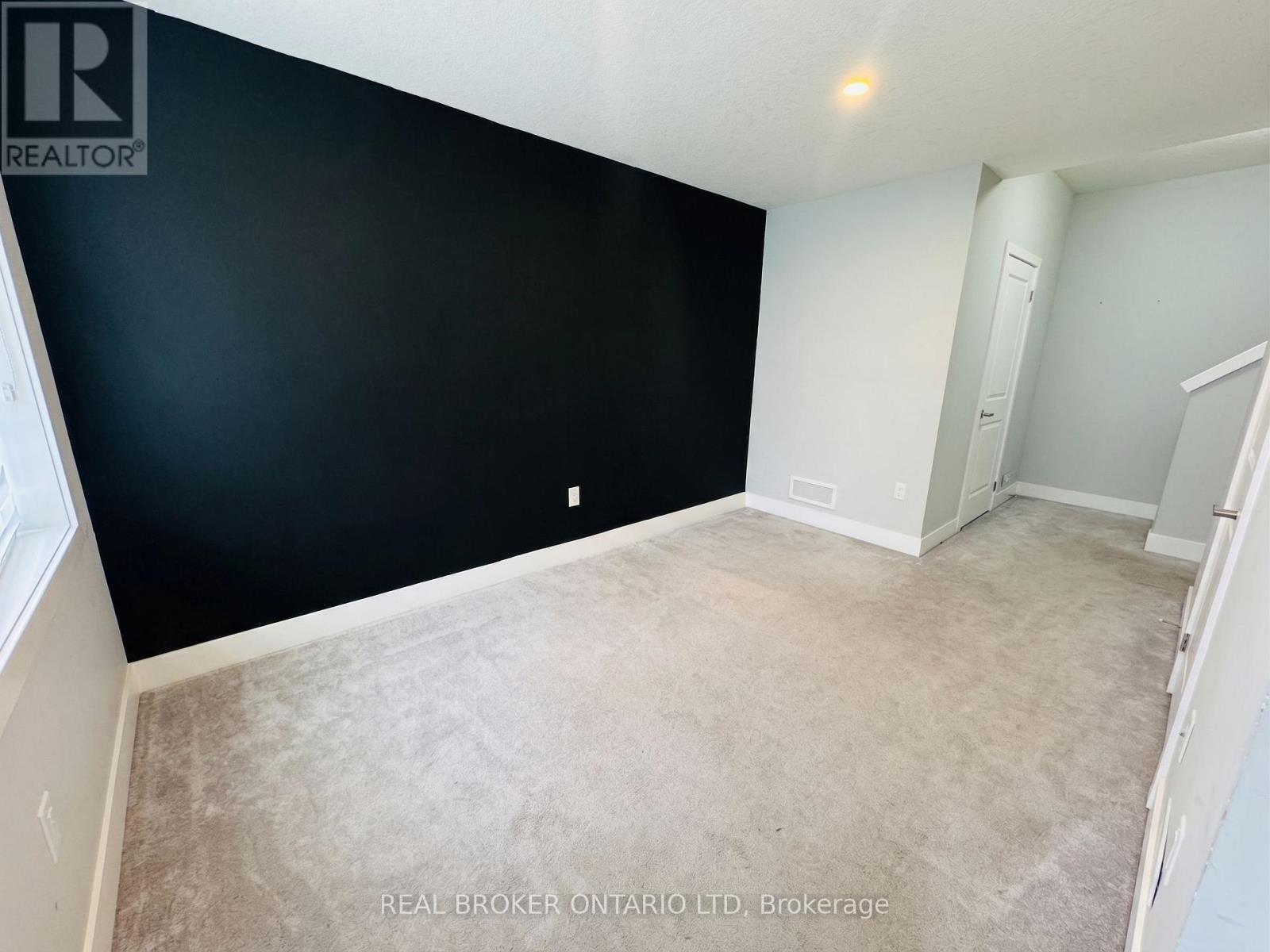 11 - 177 Edgevalley Road, London East, Ontario  N5V 0C5 - Photo 2 - X13540674