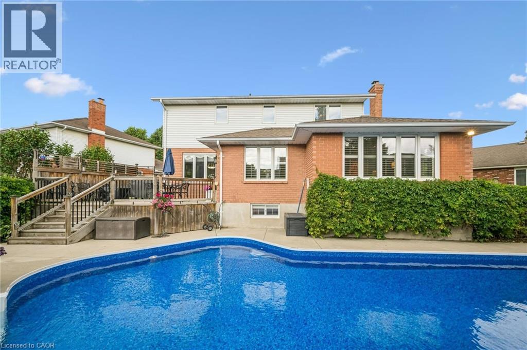 18 Dunnington Court, Kitchener, Ontario  N2A 3M5 - Photo 11 - 40845285