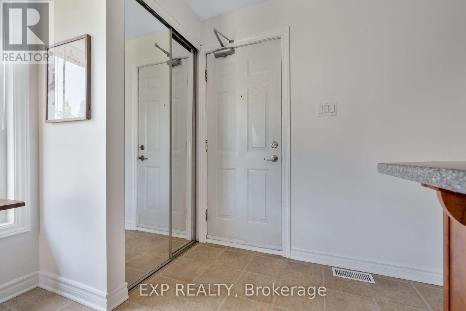 132 Paseo Private, Ottawa, Ontario  K2G 4N7 - Photo 3 - X13540692