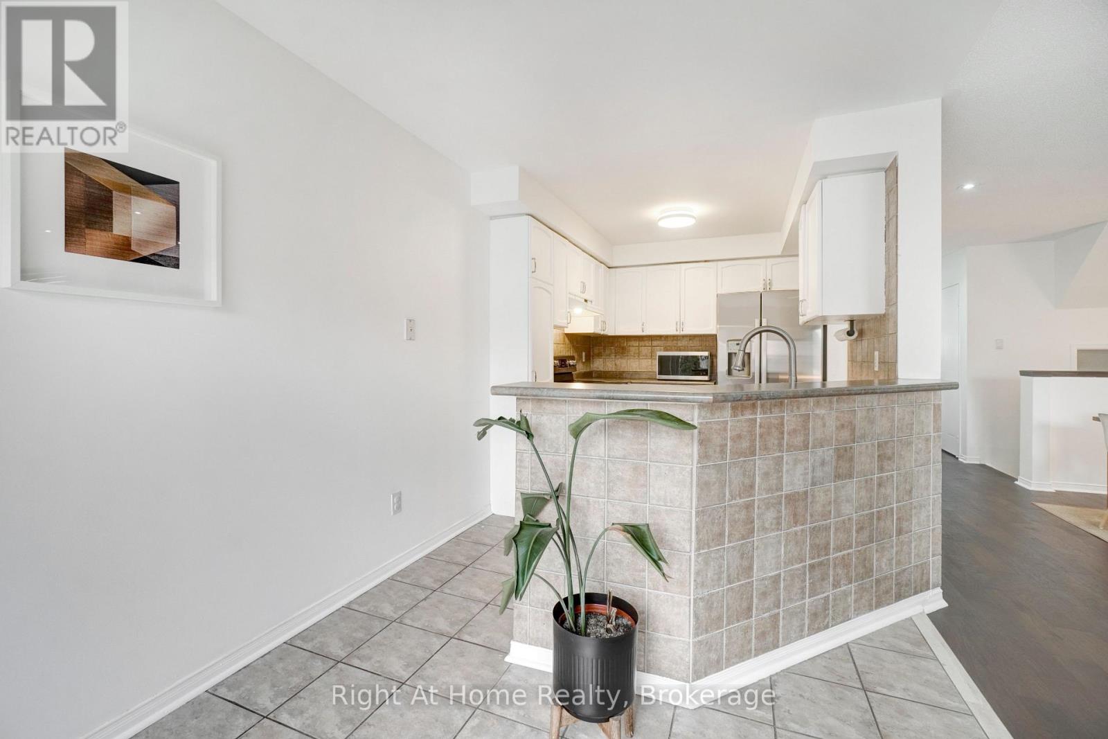 51 - 5223 Fairford Crescent, Mississauga, Ontario  L5V 2M6 - Photo 13 - W13540706