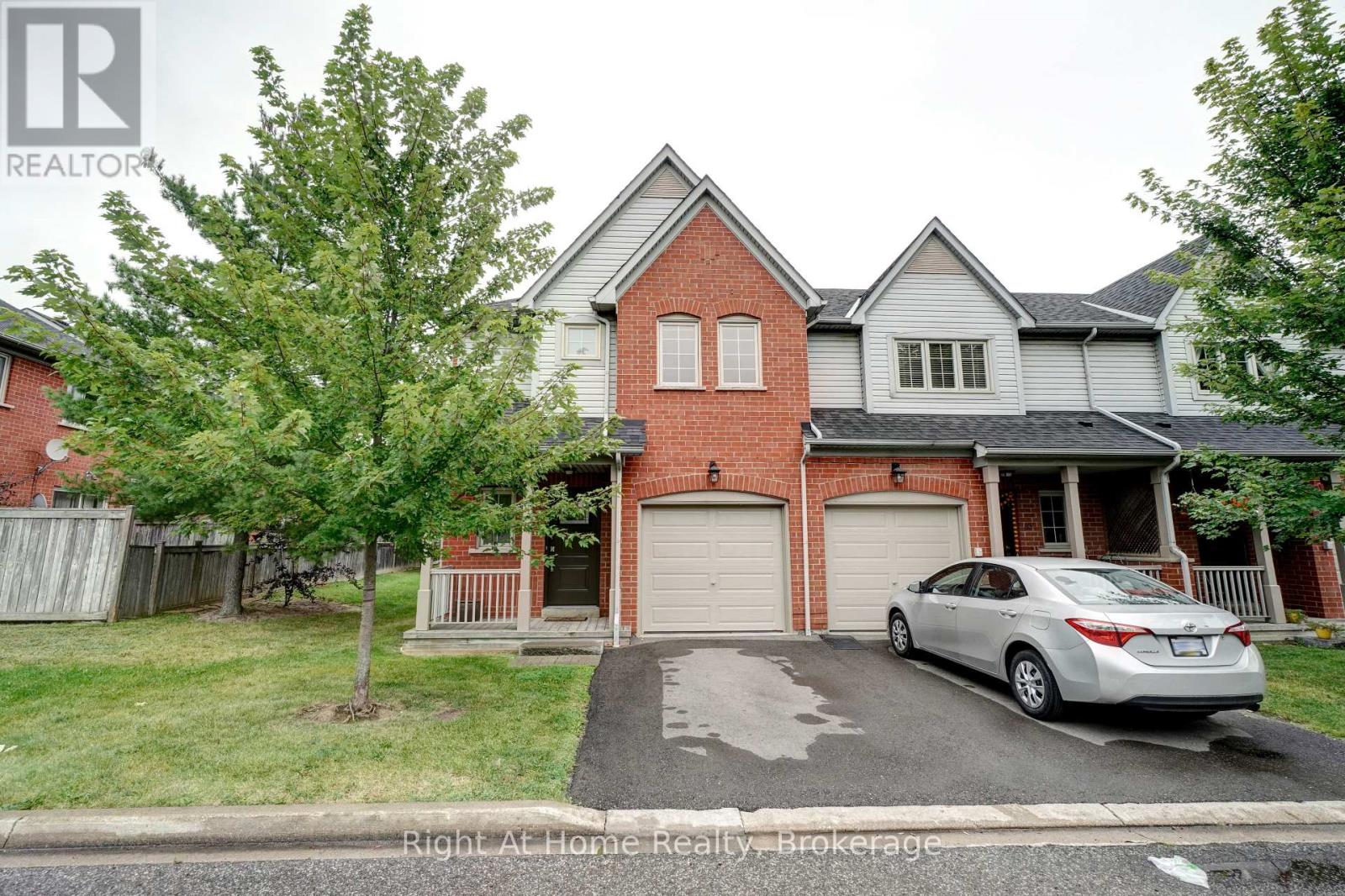 51 - 5223 Fairford Crescent, Mississauga, Ontario  L5V 2M6 - Photo 2 - W13540706