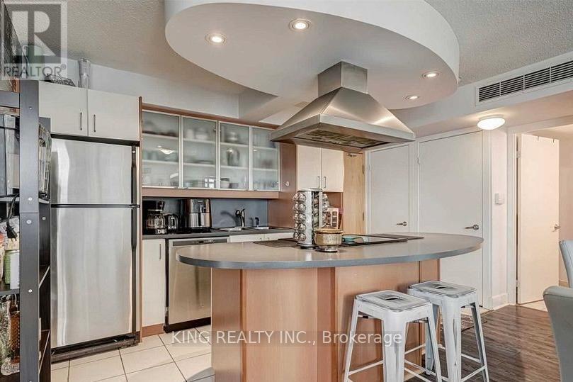 711 - 550 Queens Quay W, Toronto, Ontario M5V 3M8 - Photo 10 - C13540640