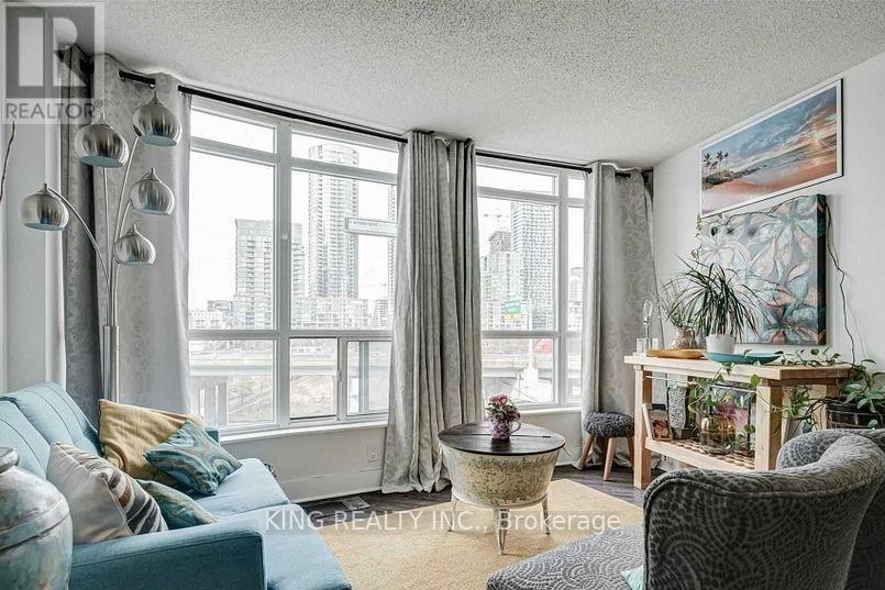 711 - 550 Queens Quay W, Toronto, Ontario M5V 3M8 - Photo 6 - C13540640