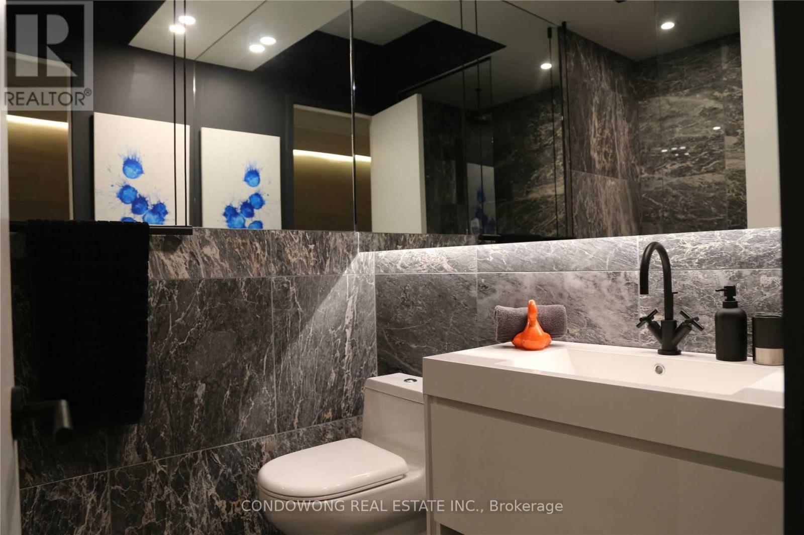 1037 - 155 Dalhousie Street, Toronto, Ontario  M5B 2P7 - Photo 8 - C13540662