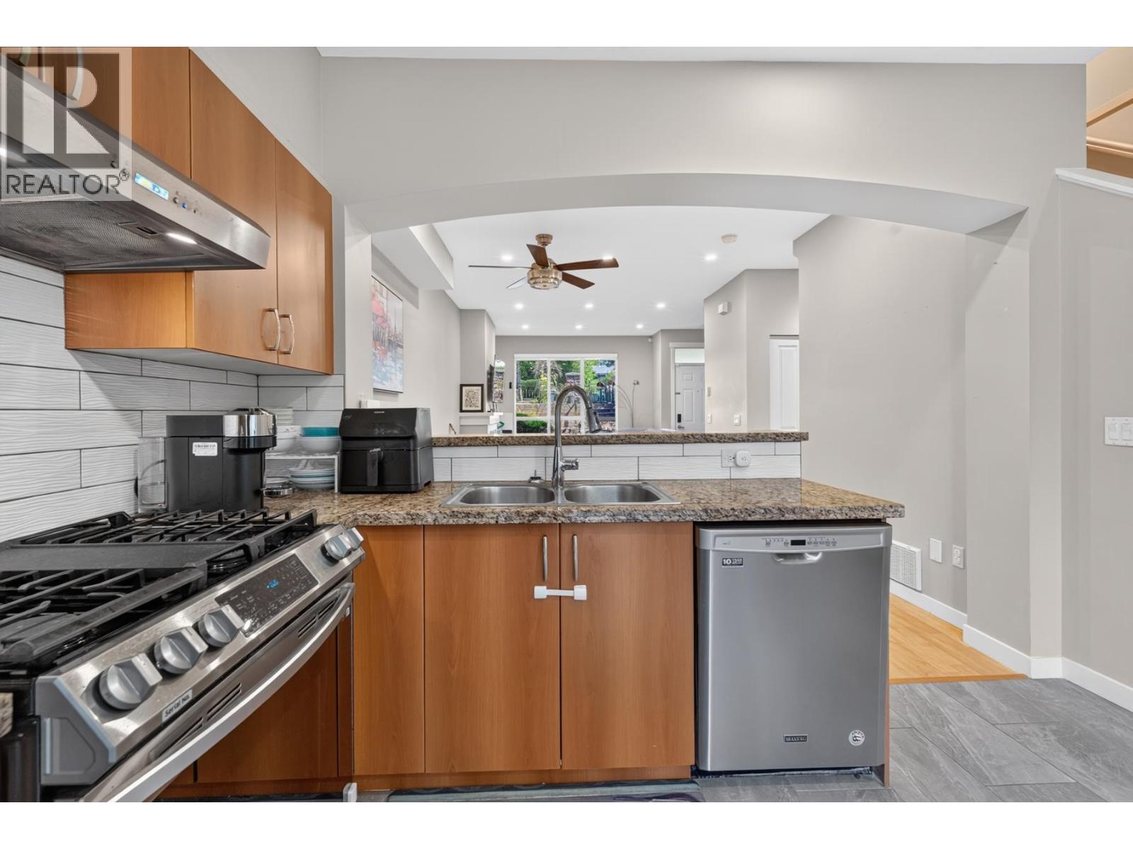 17 9088 Halston Court, Burnaby, British Columbia  V3N 0A7 - Photo 15 - R3144165