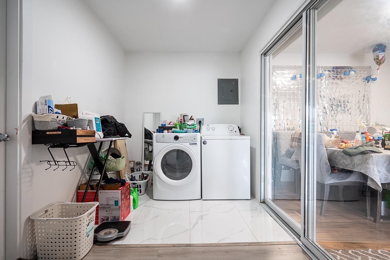 Listing image 11