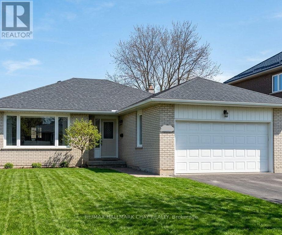 LOWER - 33A GROVE STREET E, Barrie (Wellington)